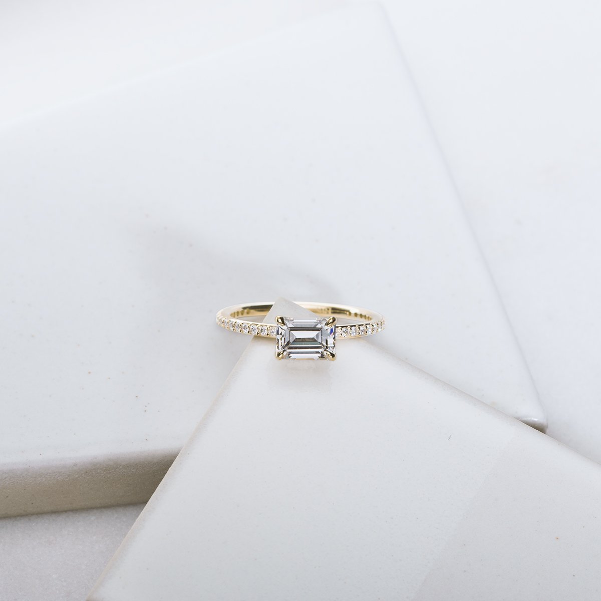 18K Gold Emerald