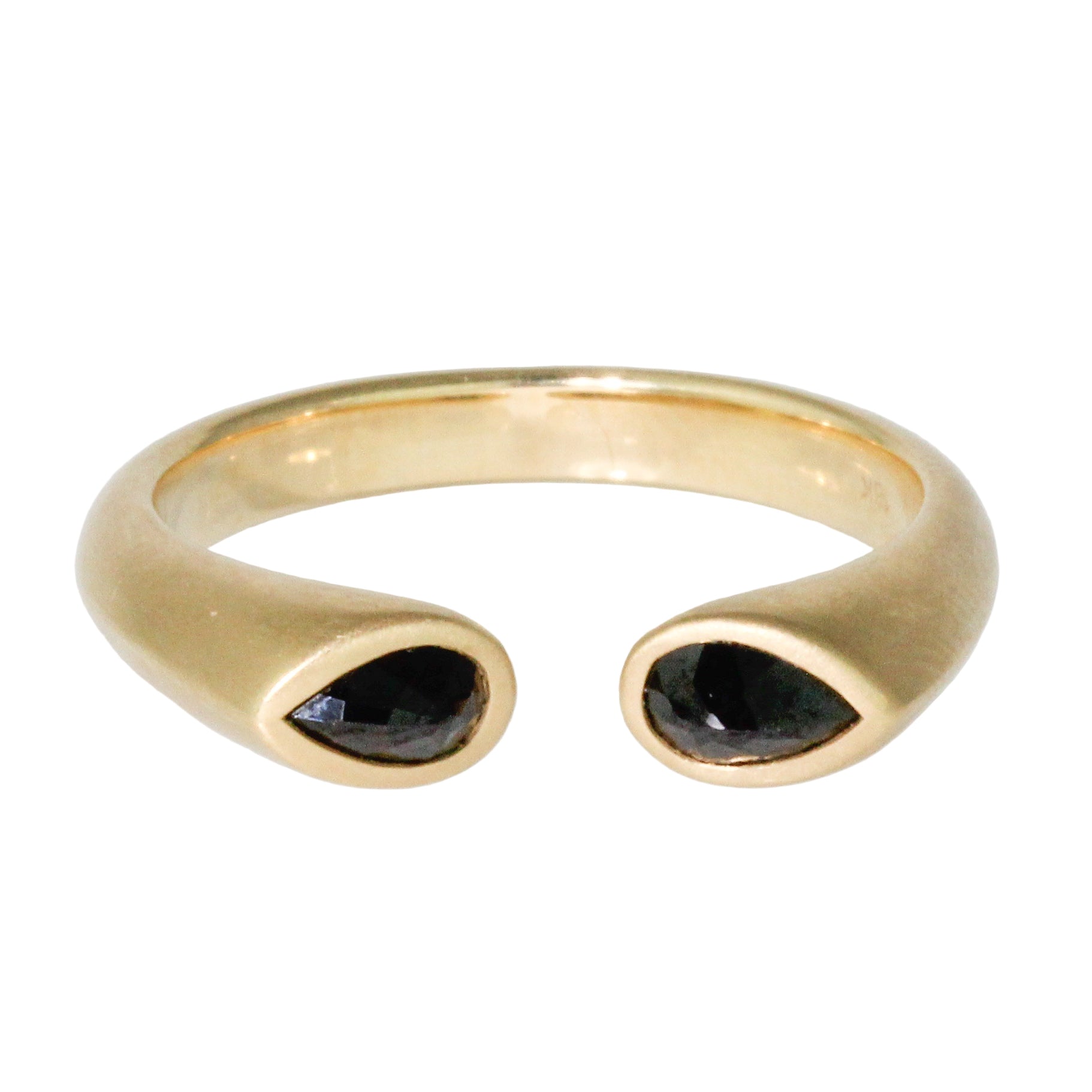 Black Spinel Hug Ring