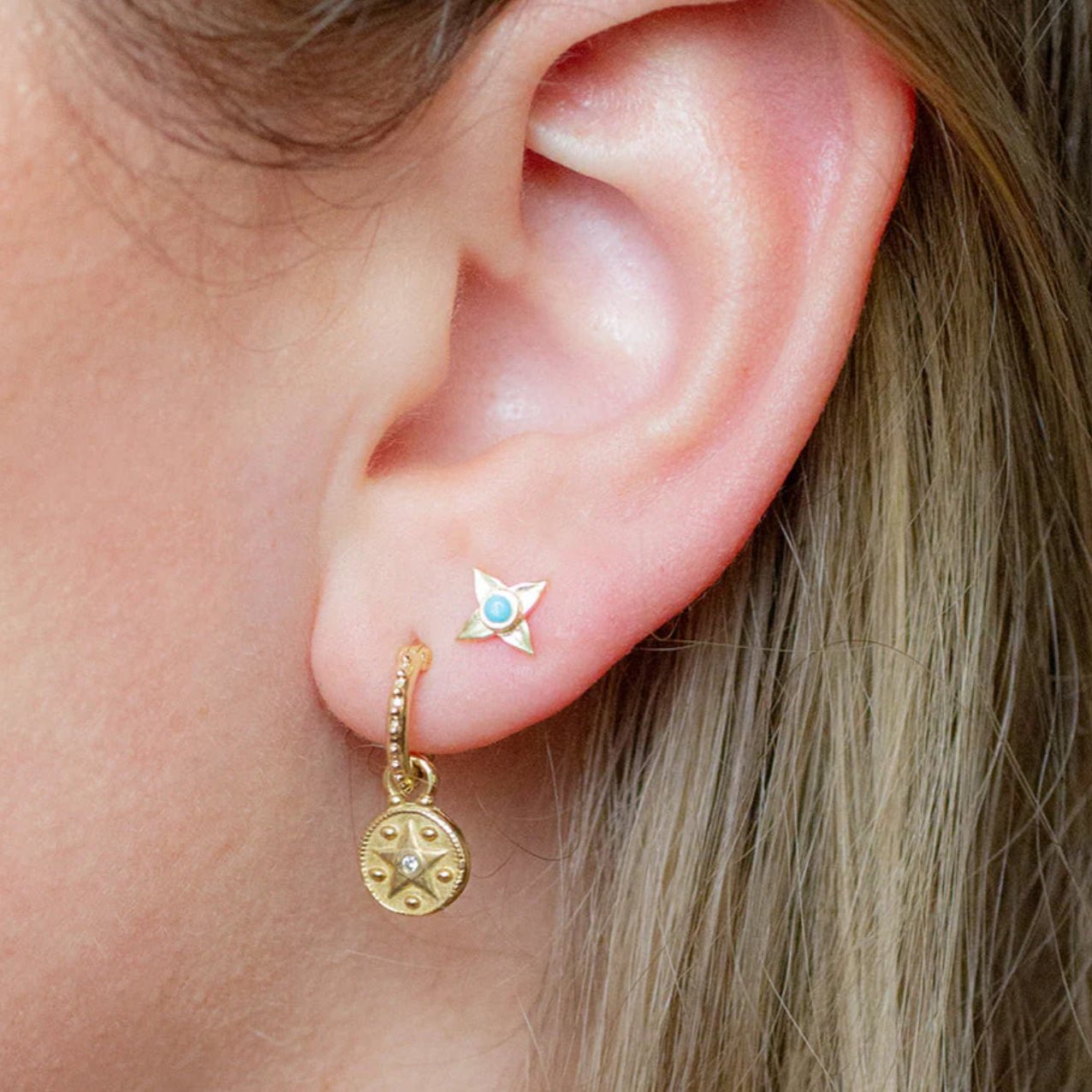 Carina Hoop Earrings - Wonder in Wisdom