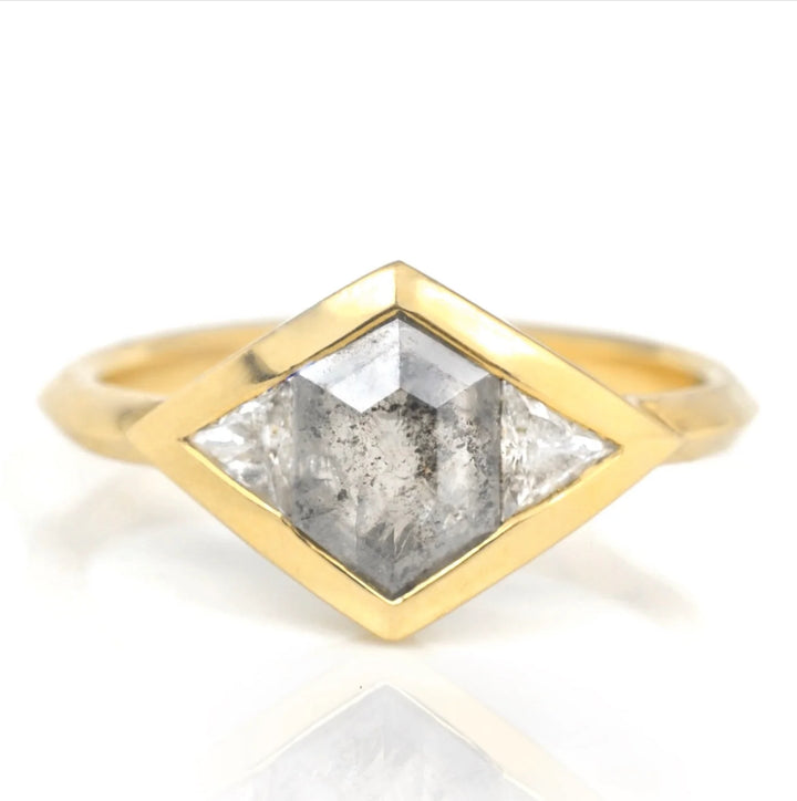 Illusion Diamond Ring