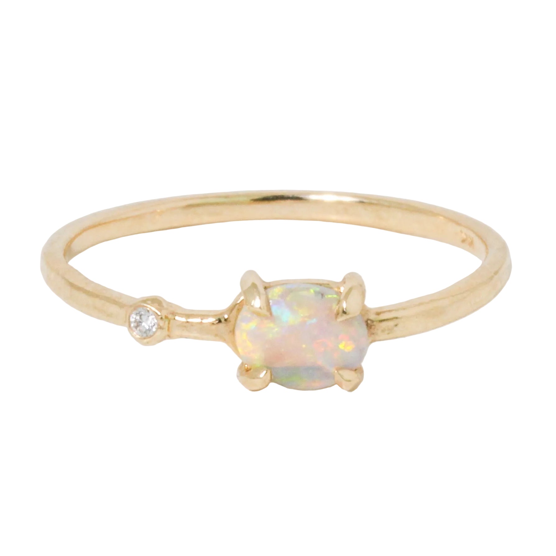 Australian Opal Wink Ring-Petite Baleine