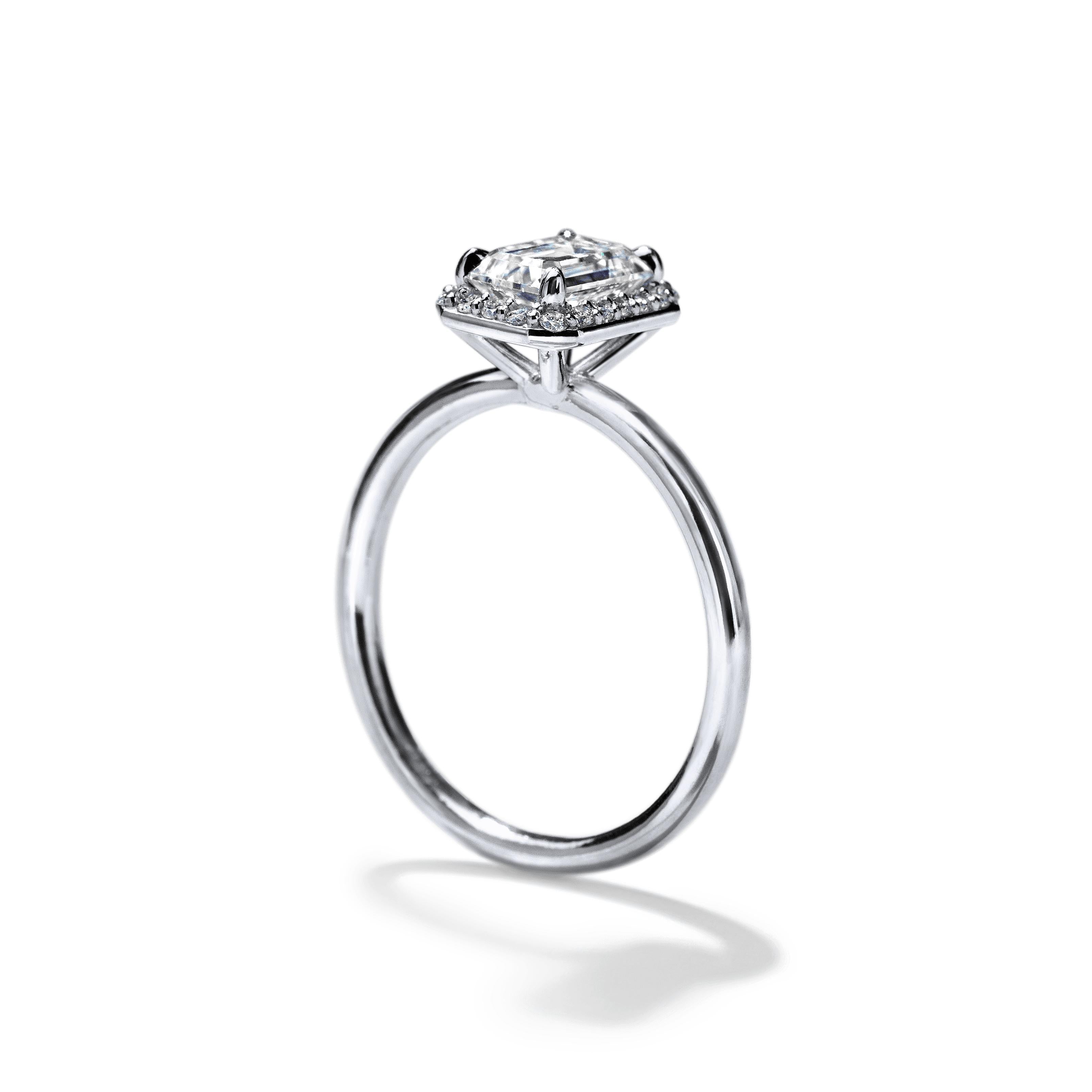 18K White Gold Platinum Emerald Halo Engagement Ring