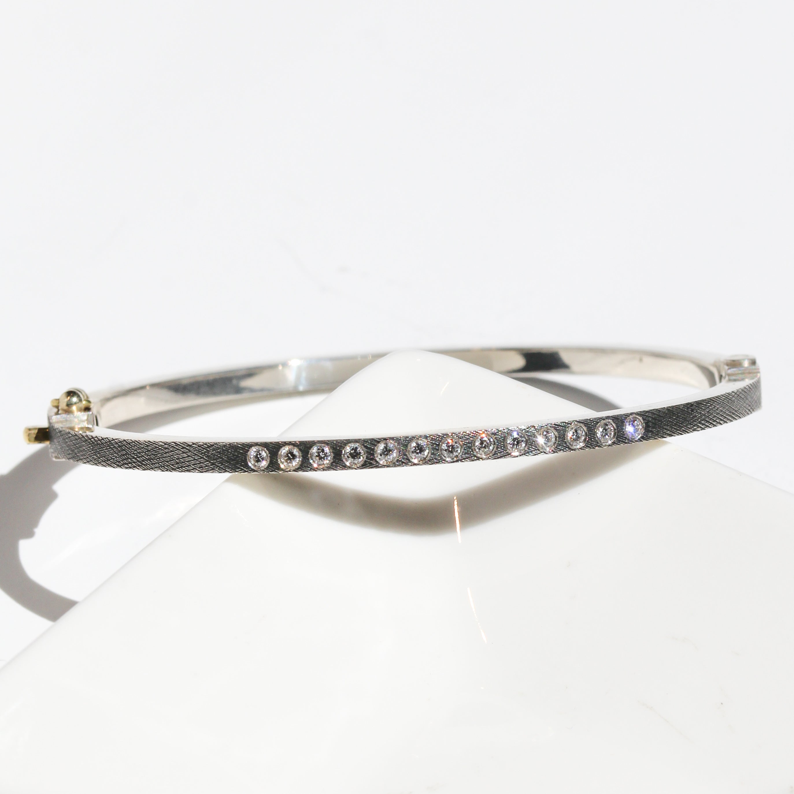 laura-2_5mm-diamond-silver-bracelet-rene-escobar