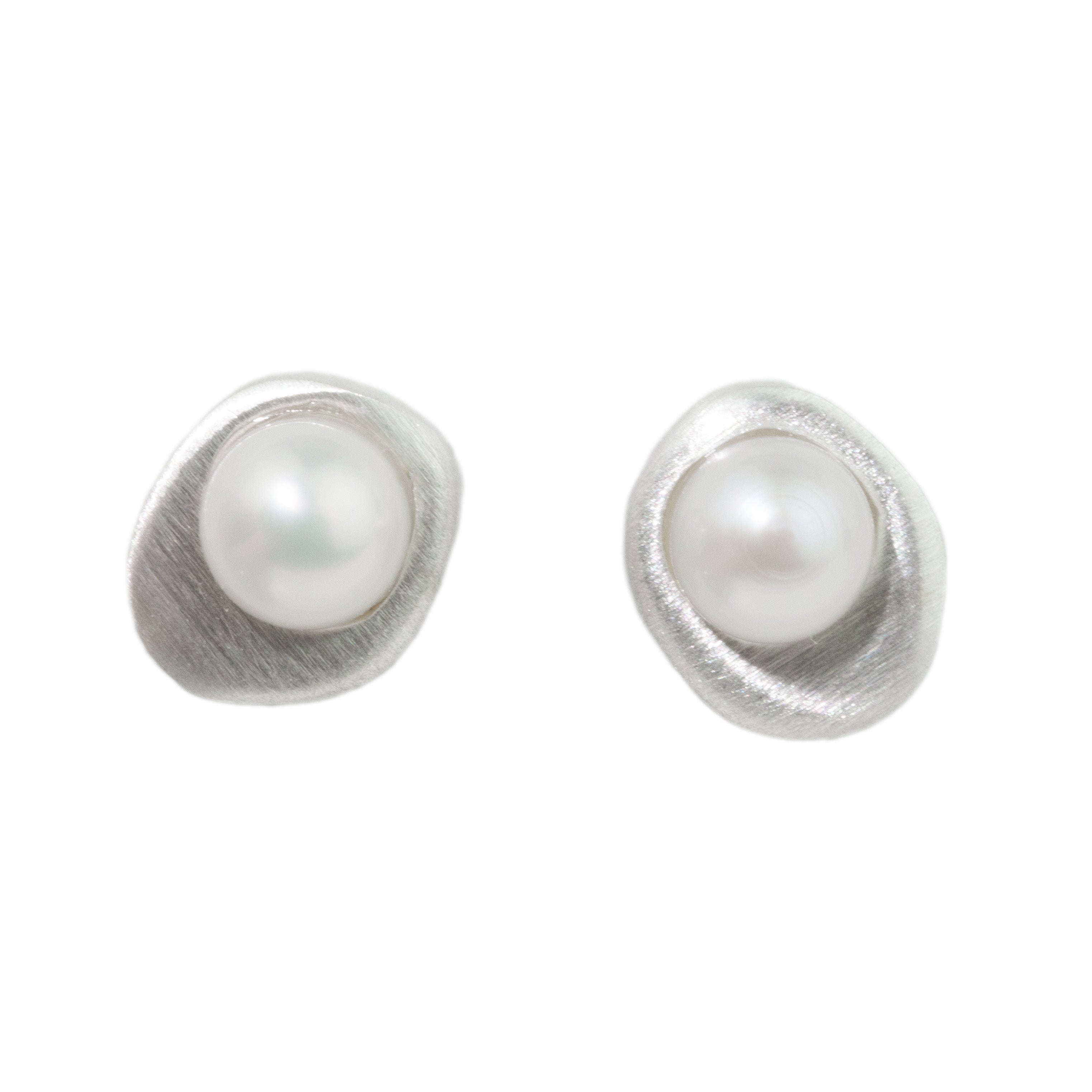 Mini Pearl Pebble Studs