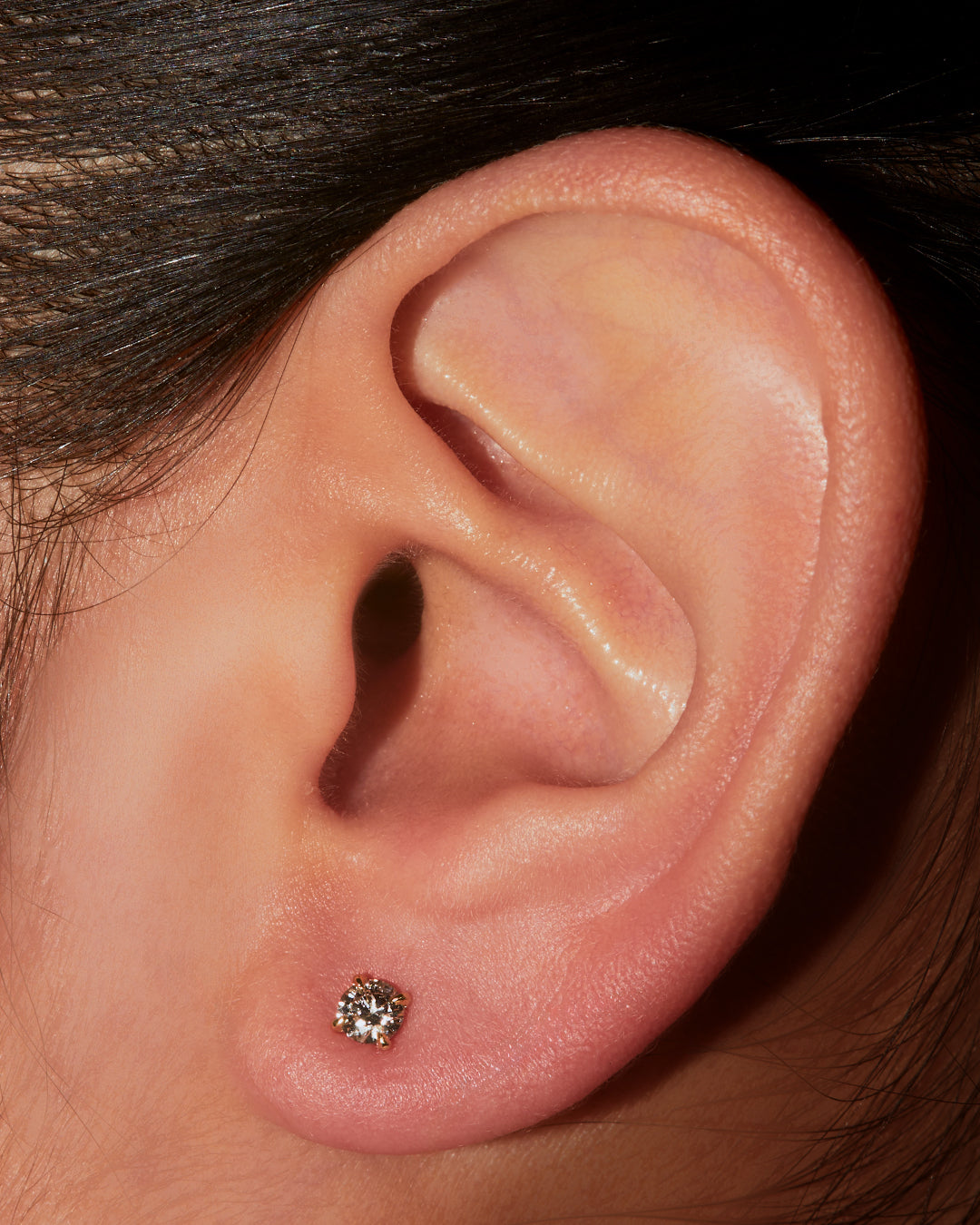 Round Diamond 4-Prong Stud-ILA